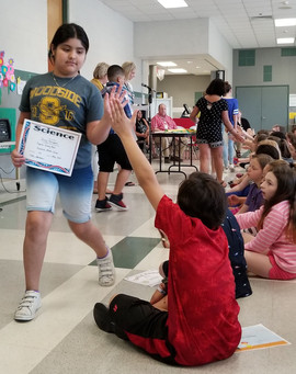 Woodside 5th Grade Celebrates Awards
